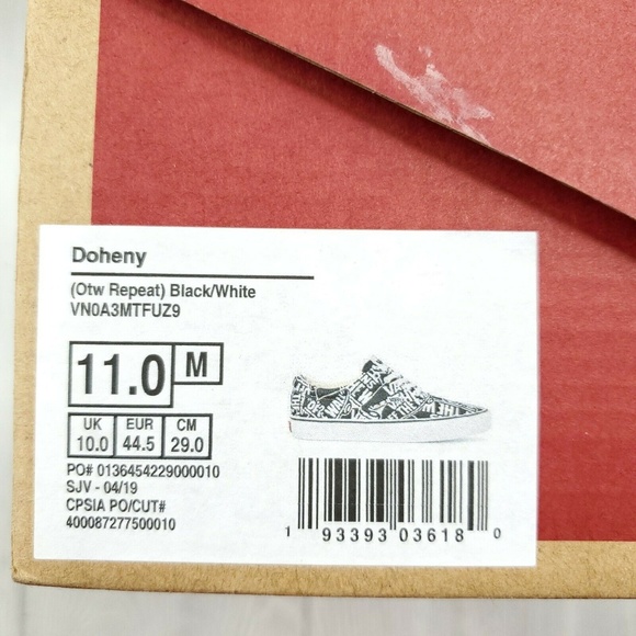 Vans Doheny Monogram Bold Logo Low Top Sneakers - Picture 6 of 6